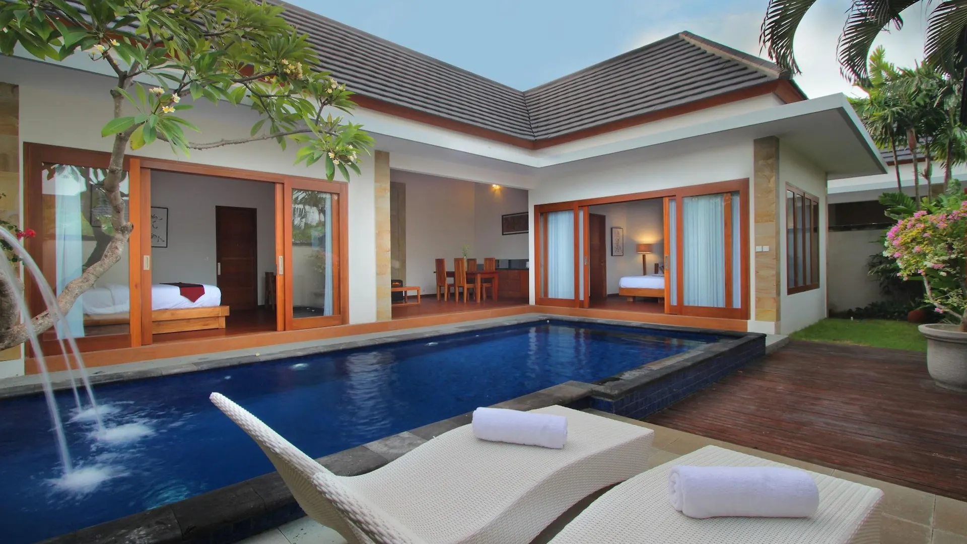 *** Resort Bali Nyuh Gading Luxury Villas & Spa Seminyak Indonesien